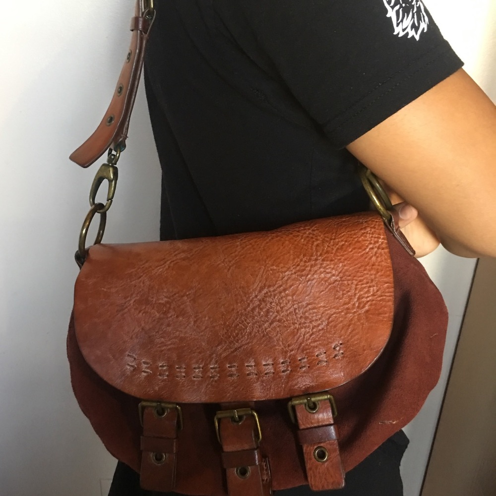 Shoulder bag